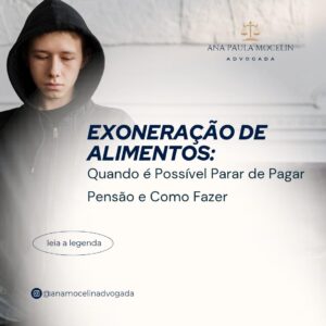 Jovem de moletom com capuz olhando para baixo, ilustrando post sobre exoneração de alimentos para filho maior de idade