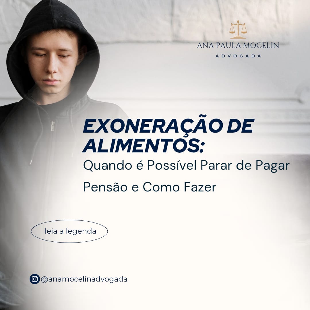 Jovem de moletom com capuz olhando para baixo, ilustrando post sobre exoneração de alimentos para filho maior de idade